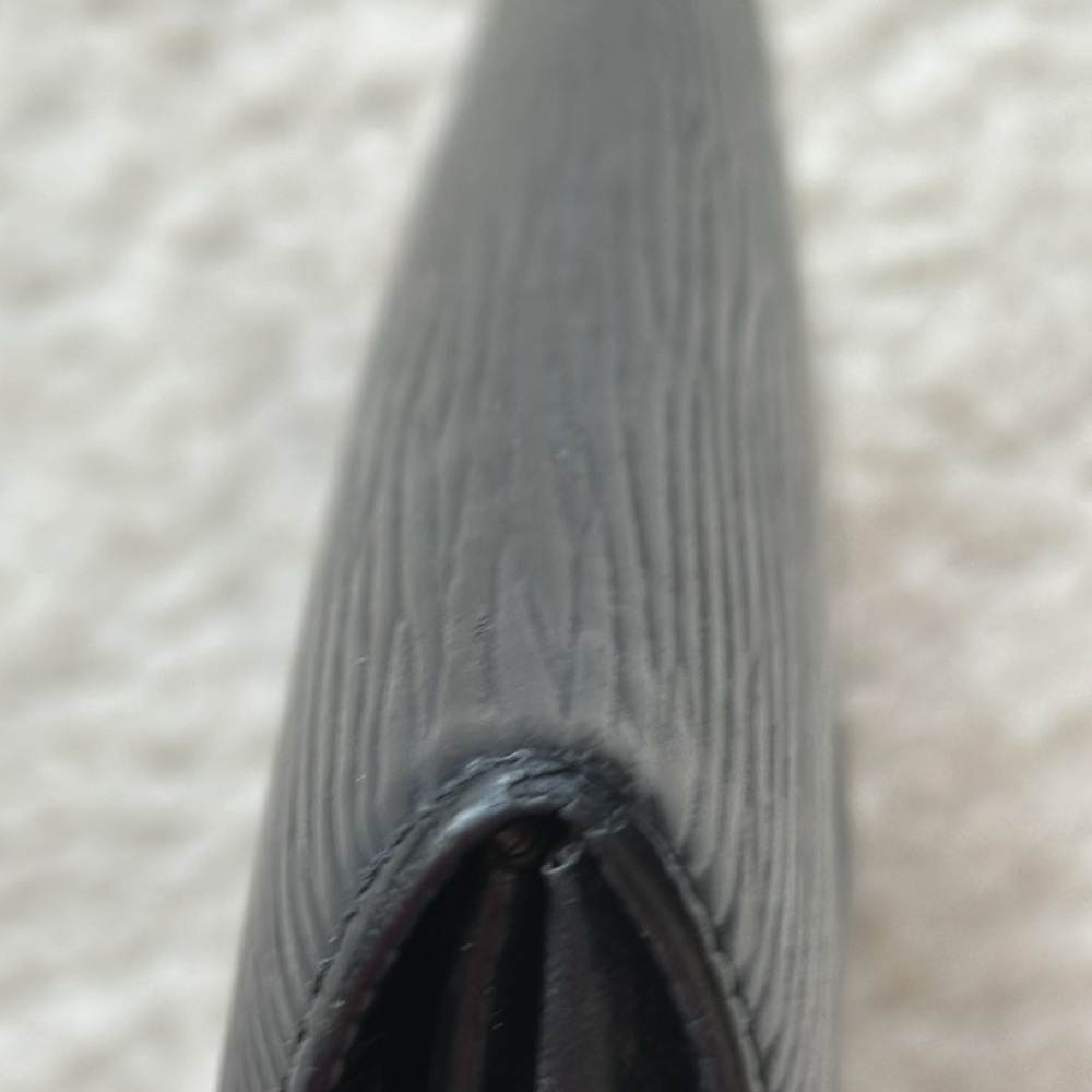 Vintage LV Black EPI Wallet - Picture 16 of 17